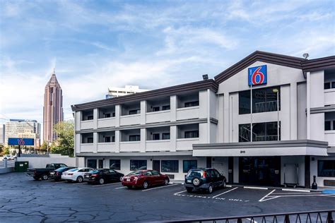 Atlanta motel - Service. 3.8. Value. 4.0. Located in the heart of downtown Atlanta, this Motel 6 provides easy access to all of Atlanta's must see attractions. This Motel 6 is just 3 blocks from Marta Train Station and within walking distance of Hard Rock Cafe, Georgia Aquarium and much more! Our Eco Friendly hotel has amenities Elevator, Free Local Calls ... 
